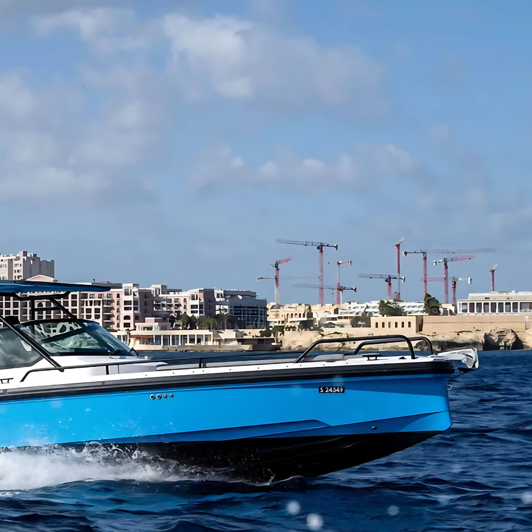 AXOPAR 28T TOP - 9 m - 6 Guests