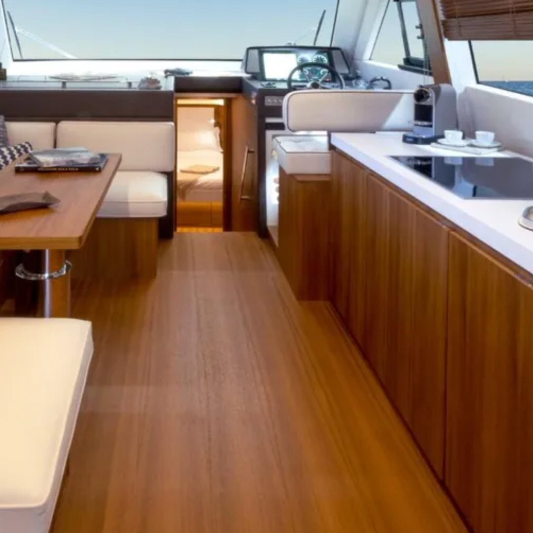 M/Y Solaris 48 LOB - 15 m - 1 Cabin - 11 Guests