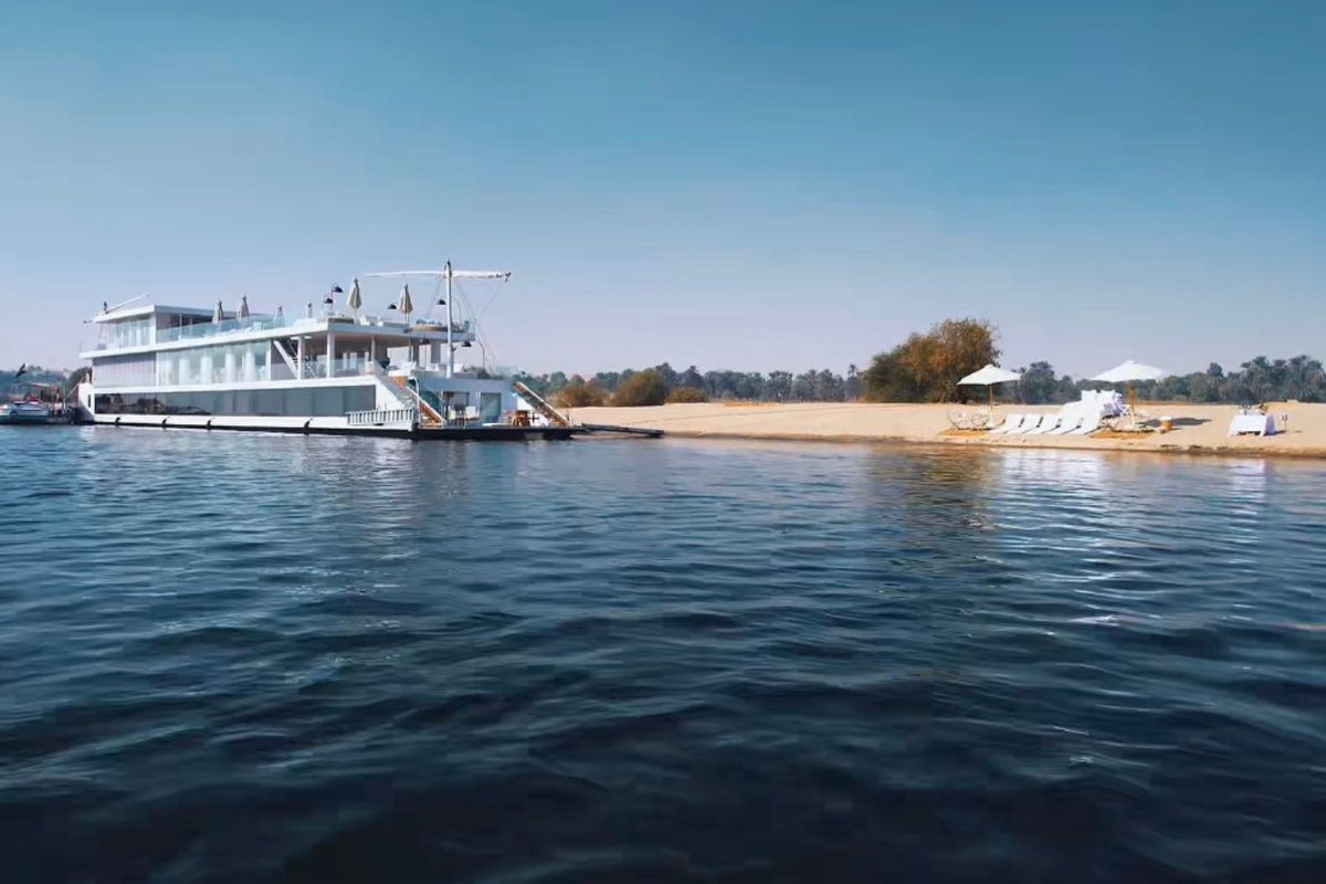 ARAX YACHT 60m Private Nile Cruise - 18 Guests - 9 Cabins - 24 Crews - 5 Nights