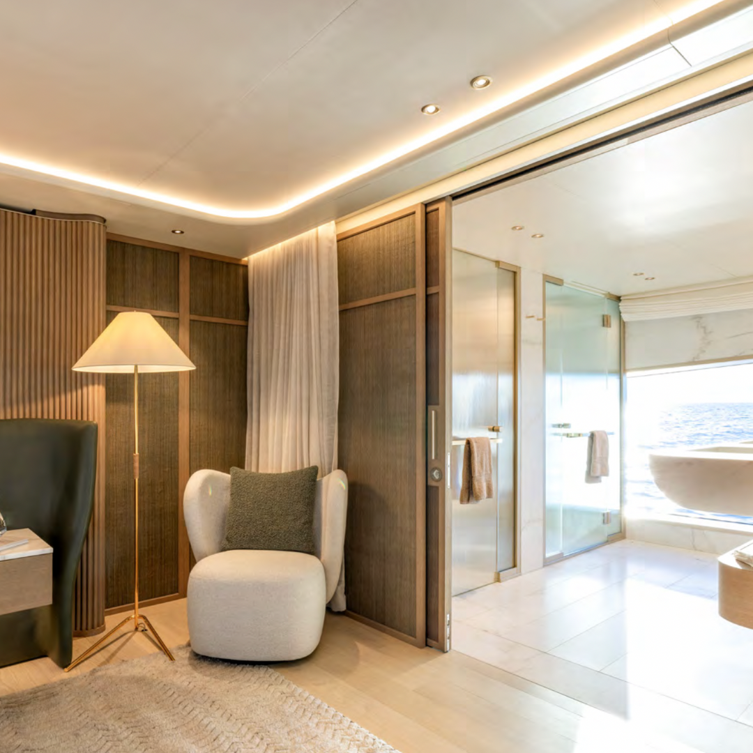M/Y SEAWOLF X - 42,83 m - 12 Guests - 5 Cabins - 9 Crews